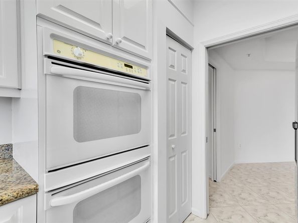 6001 N Ocean Dr 306, Hollywood FL 33019