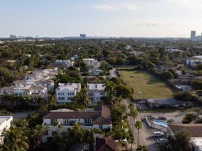 852 NE 16th Avenue, Fort Lauderdale FL 33304