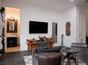 852 NE 16th Avenue, Fort Lauderdale FL 33304