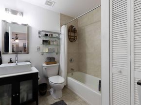 852 NE 16th Avenue, Fort Lauderdale FL 33304