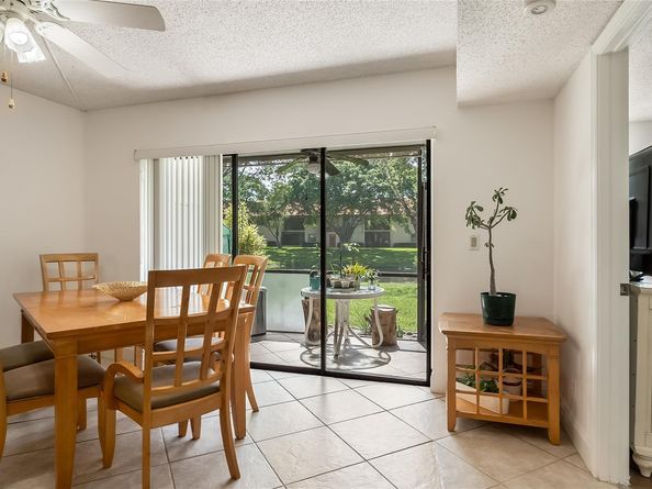 409 Republic Ct 409, Deerfield Beach FL 33442