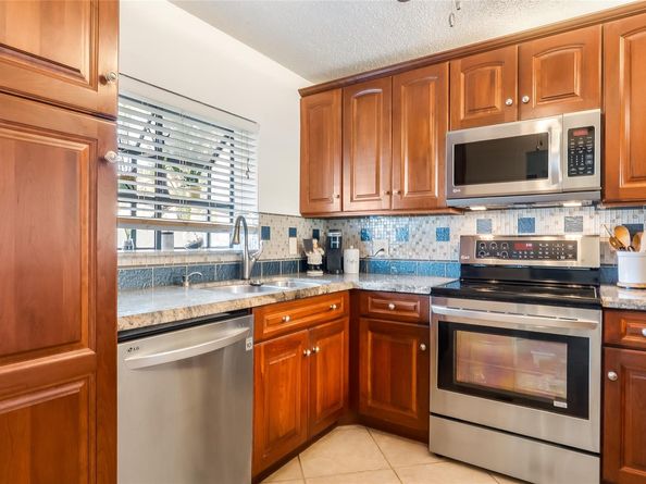 409 Republic Ct 409, Deerfield Beach FL 33442