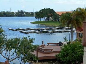 409 Republic Ct 409, Deerfield Beach FL 33442