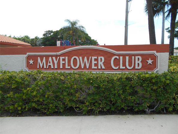 409 Republic Ct 409, Deerfield Beach FL 33442