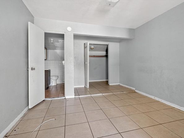 371 W 34th Street, Riviera Beach FL 33404