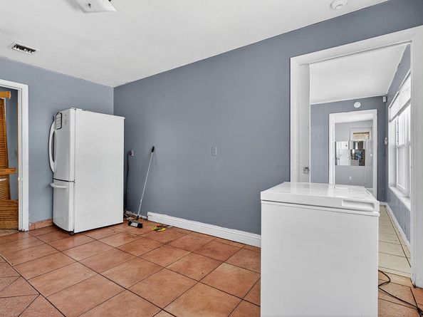 371 W 34th Street, Riviera Beach FL 33404