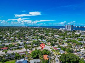 371 W 34th Street, Riviera Beach FL 33404