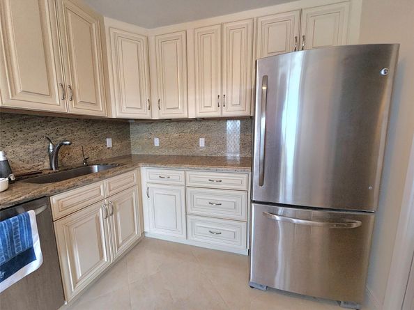 3151 S Palm Aire Dr 309, Pompano Beach FL 33069