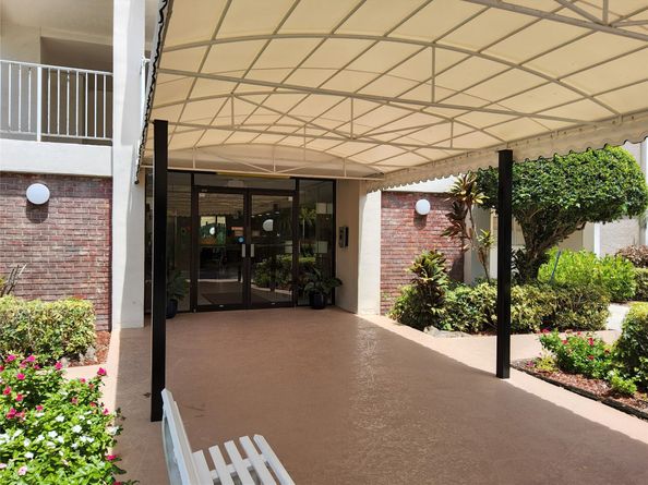 3151 S Palm Aire Dr 309, Pompano Beach FL 33069