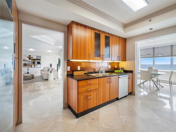 2100 N Ocean Blvd 20D, Fort Lauderdale FL 33305