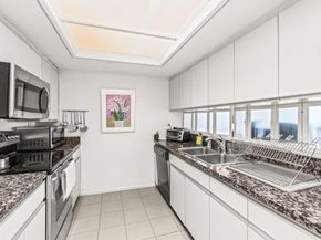 100 SE 5th Avenue 405, Boca Raton FL 33432