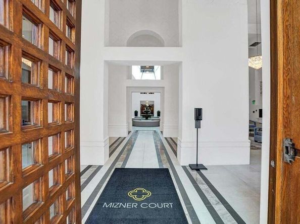 100 SE 5th Avenue 405, Boca Raton FL 33432