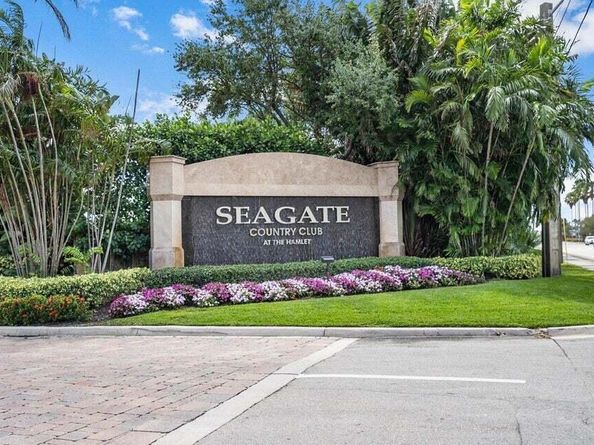 501 Greensward Lane 101C, Delray Beach FL 33445