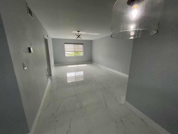 649 W Oakland Park Blvd 211A, Wilton Manors FL 33311