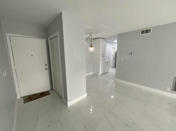 649 W Oakland Park Blvd 211A, Wilton Manors FL 33311