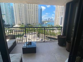 540 Brickell Key Dr 1214, Miami FL 33131