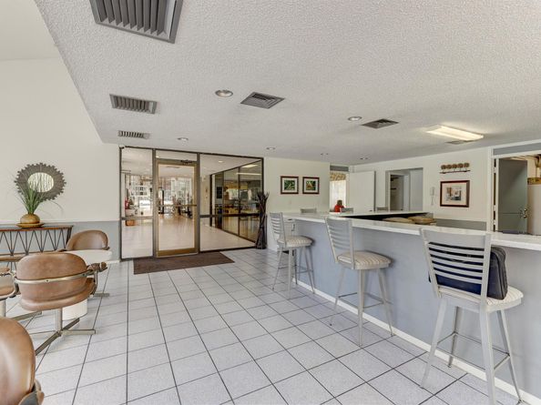 2216 N Cypress Bend Drive 501, Pompano Beach FL 33069