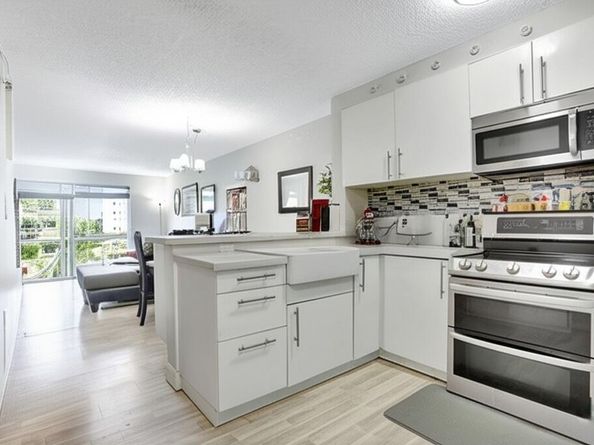 2216 N Cypress Bend Drive 501, Pompano Beach FL 33069