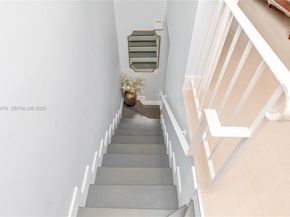 8956 Palm Tree Lane 8956, Pembroke Pines FL 33024