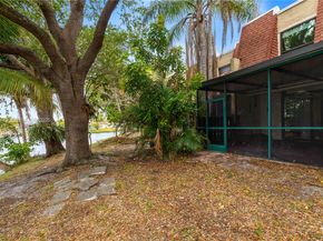 8956 Palm Tree Lane 8956, Pembroke Pines FL 33024