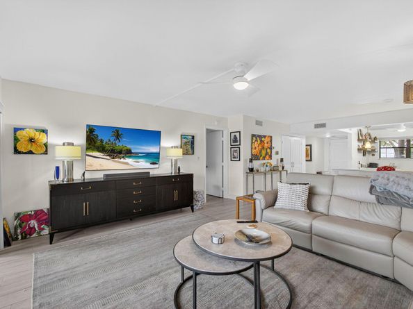 12870 Briarlake Drive 106, Palm Beach Gardens FL 33418