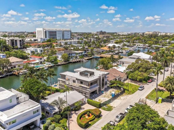 1524 SE 13th St, Fort Lauderdale FL 33316