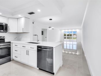 3204 Portofino Pt