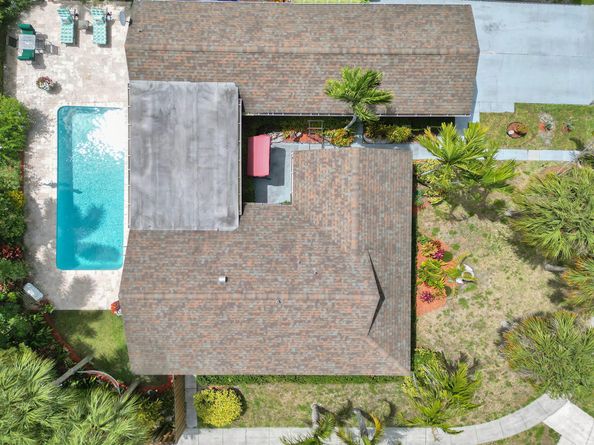 10290 Carmen Lane, Royal Palm Beach FL 33411