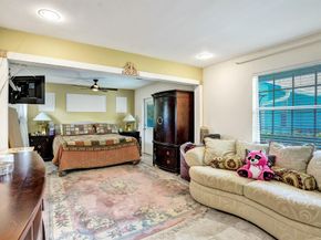 10290 Carmen Lane, Royal Palm Beach FL 33411
