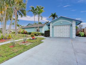 10290 Carmen Lane, Royal Palm Beach FL 33411