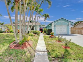 10290 Carmen Lane, Royal Palm Beach FL 33411