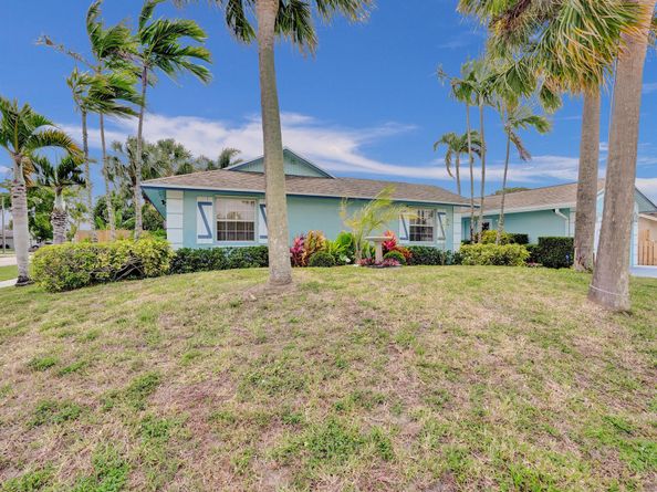 10290 Carmen Lane, Royal Palm Beach FL 33411