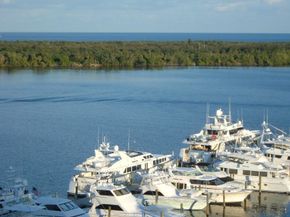 124 Lakeshore Drive 1028, North Palm Beach FL 33408