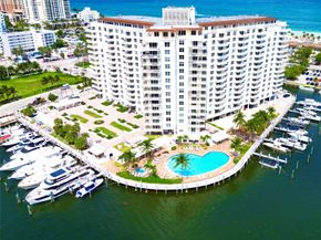 1 Las Olas Circle 1414, Fort Lauderdale FL 33316