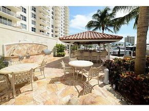 1 Las Olas Circle 1414, Fort Lauderdale FL 33316