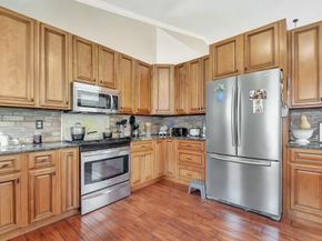 6090 Newport Village Way, Lake Worth FL 33463