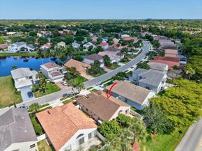 6090 Newport Village Way, Lake Worth FL 33463
