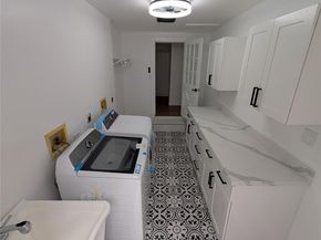 216 Bayberry Dr, Plantation FL 33317