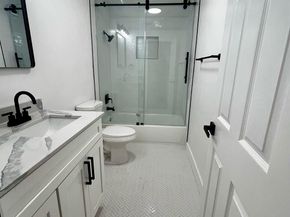 216 Bayberry Dr, Plantation FL 33317