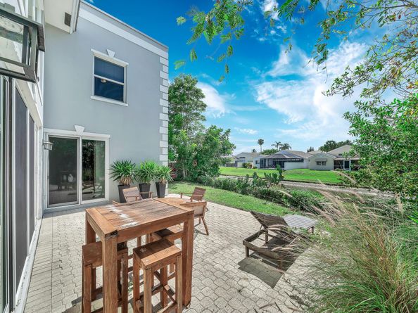 23281 Butterfly Palm Court, Boca Raton FL 33433