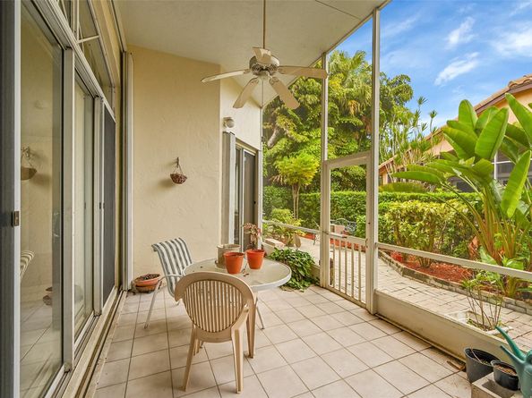 5791 NW 48th Dr, Coral Springs FL 33067