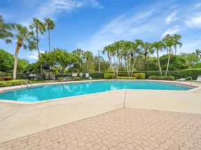 5791 NW 48th Dr, Coral Springs FL 33067
