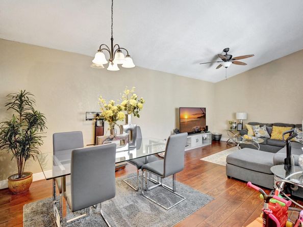 9725 NW 26th Ct 4, Sunrise FL 33322