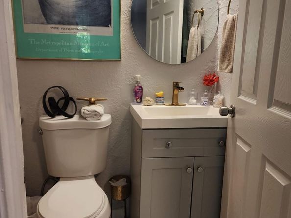 1230 NW 84th Ter, Miami FL 33147