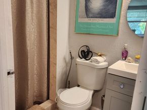 1230 NW 84th Ter, Miami FL 33147