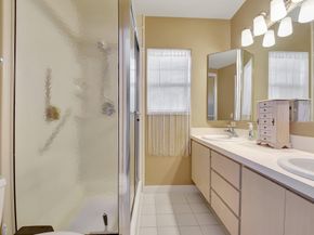 5201 Wheatley Court, Boynton Beach FL 33436