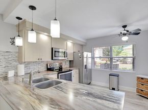 5201 Wheatley Court, Boynton Beach FL 33436
