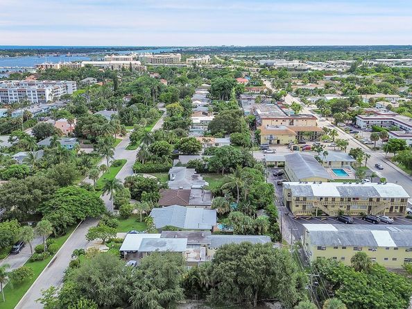 1331 S Palmway, Lake Worth Beach FL 33460