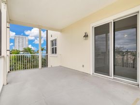 3960 N Flagler Drive 305, West Palm Beach FL 33407
