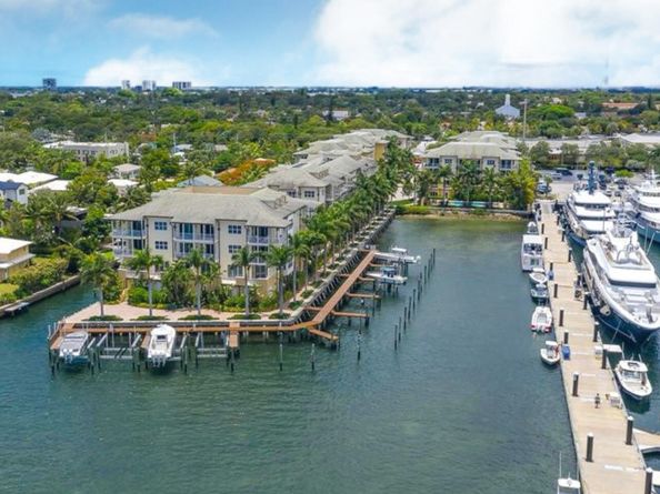 3960 N Flagler Drive 305, West Palm Beach FL 33407